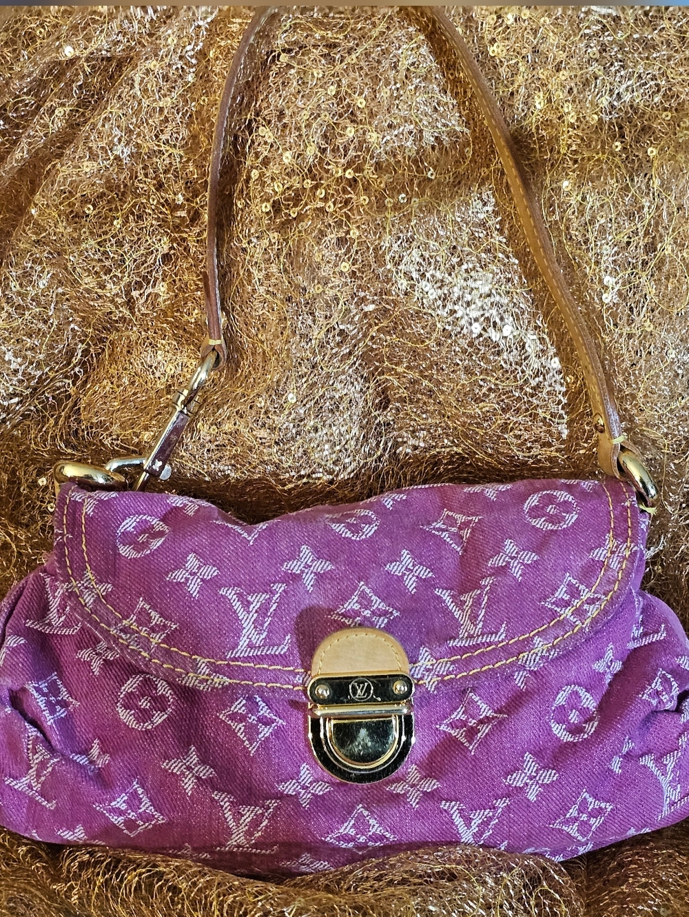 Louis Vuitton Vintage 11.5 X 7 Pleaty Denim Fuchsia Purple Pink Baggie